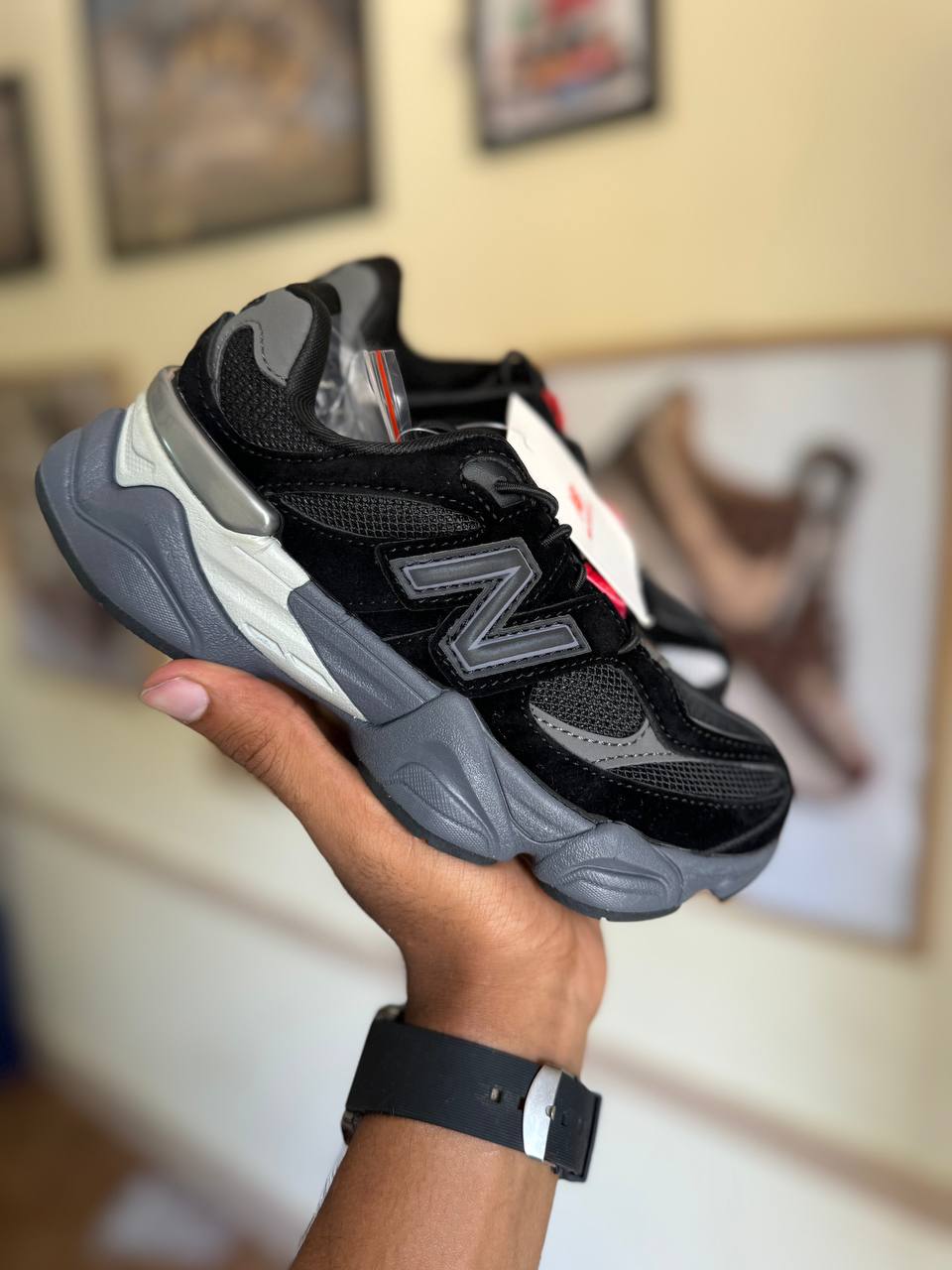 New Balance 9060