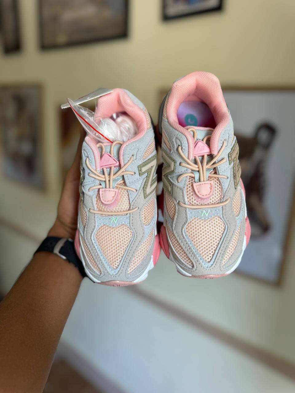 New Balance 9060 Pink