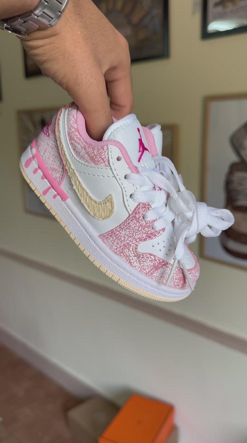 Jordan 1 low kids